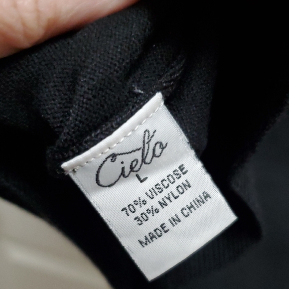 Cielo Classic Black Turtleneck Sweater - Picture 3 of 4